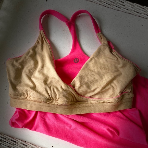 LULULEMON. Gorgeous Racerback Top - Picture 9 of 10